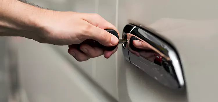 Why Choose Our Auto Locksmith Team in Round Lake Beach, IL?