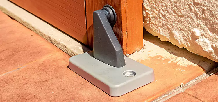 Aesthetic Door Stop Selection Round Lake Beach