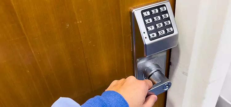 Why Choose Us for Your Keypad Lock Needs in Round Lake Beach, IL?